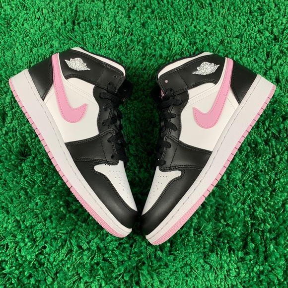 pink jordans womens size 10